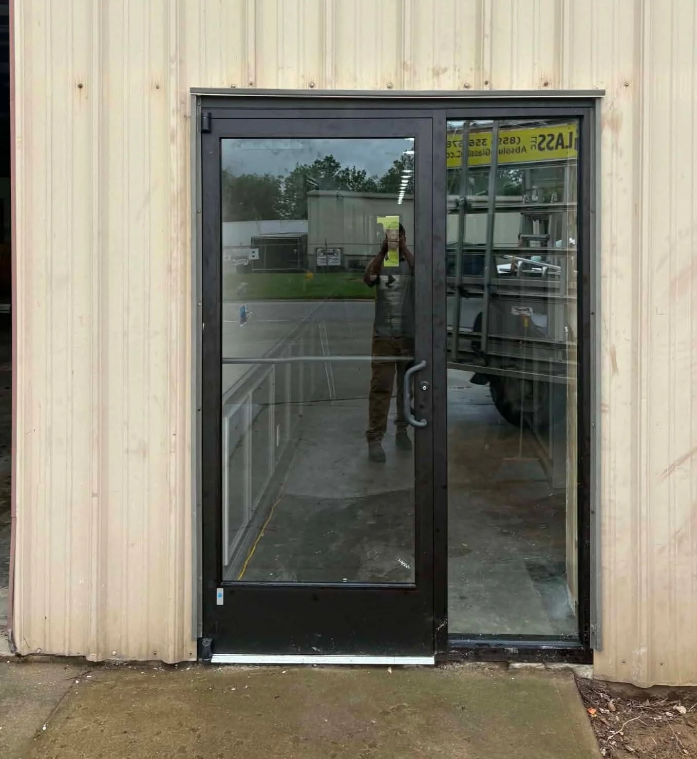 Completed commercial glass entry by Absolute Glass LLC